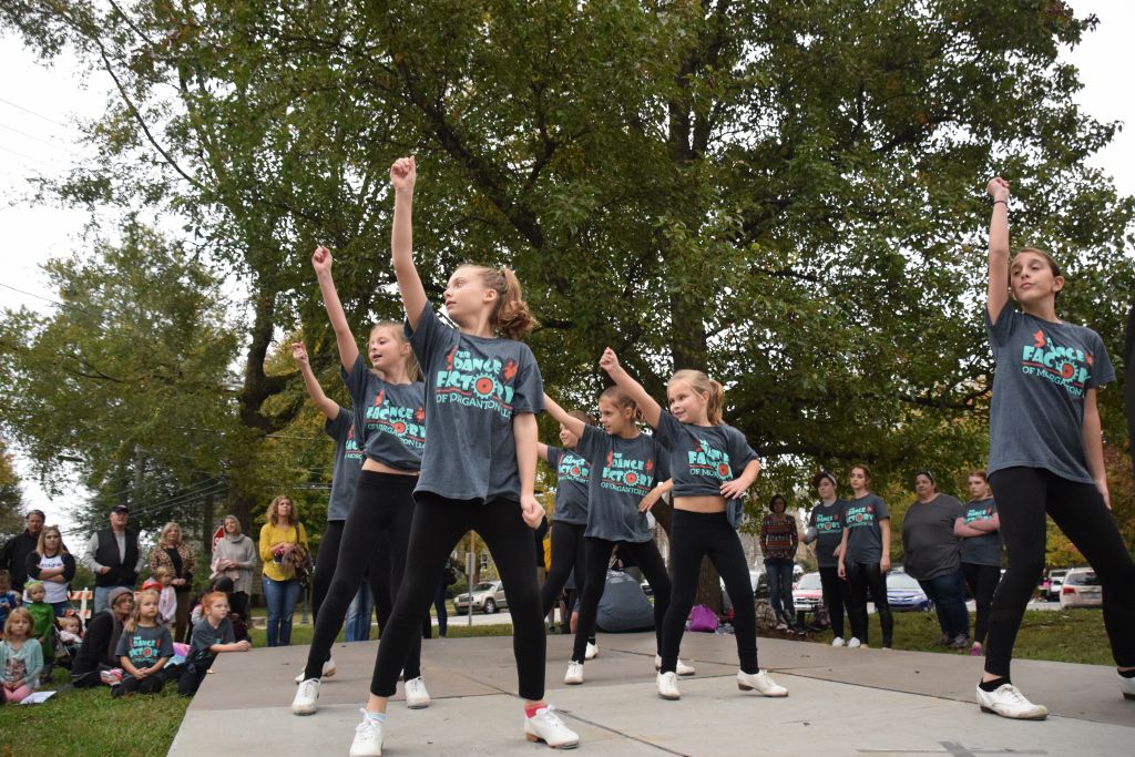 library festival 10-2019 251 (1024x683).jpg